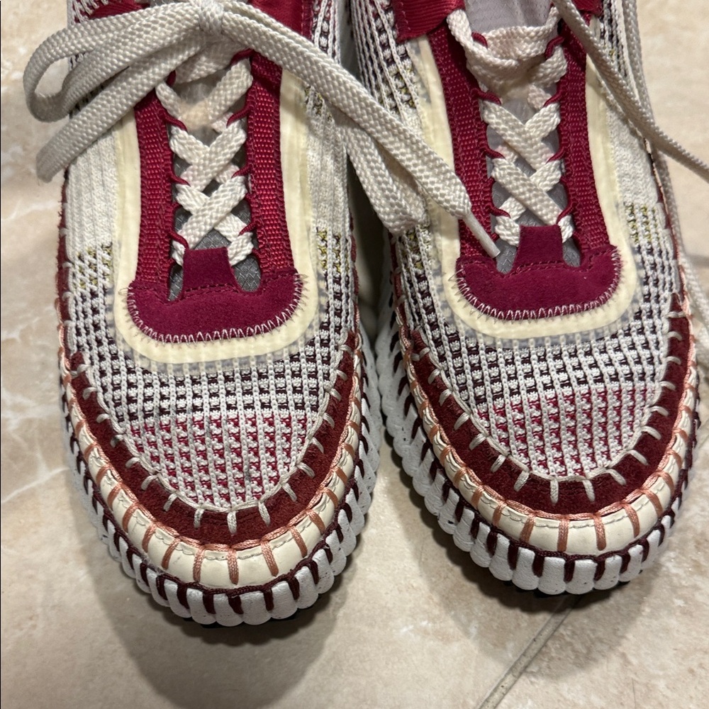 CHLOE Nama Low Top Sneakers - Picture 4 of 8